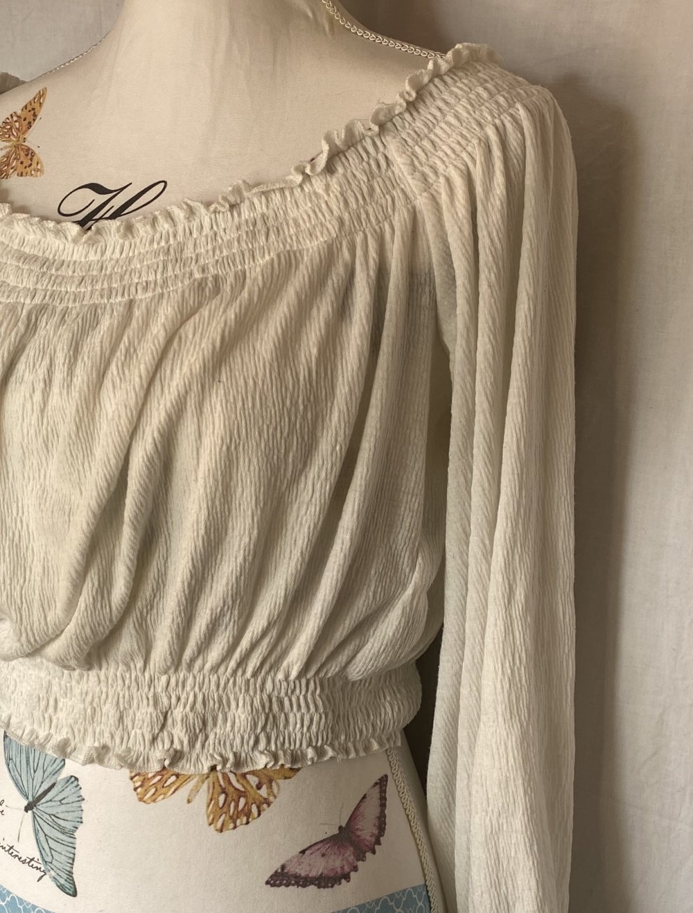 Weiße Langarm Carmen Crop Bluse