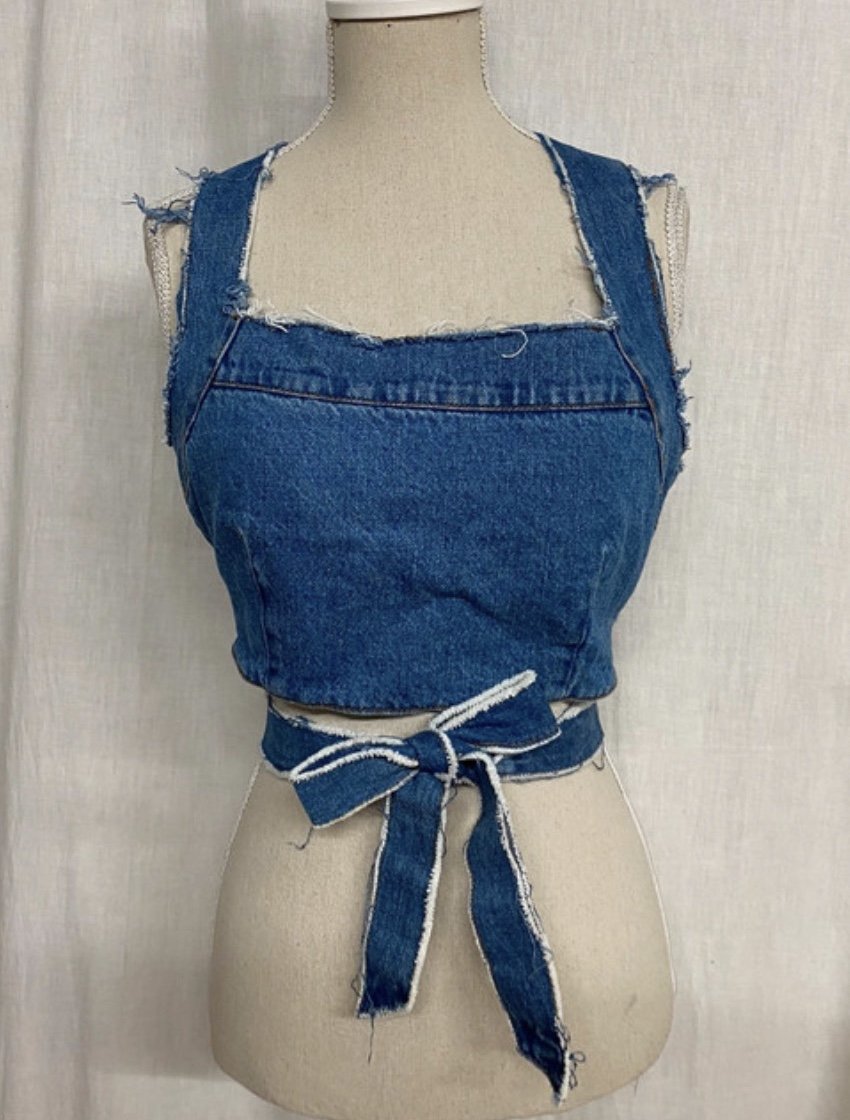 Blaues Used Look Denim Wickel Crop Top