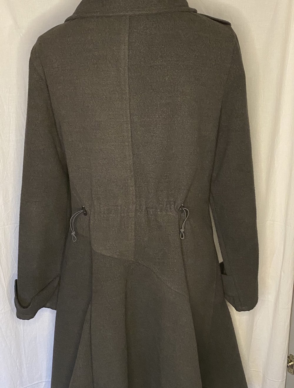 Dunkel Grauer Woll-Filz Herbst Winter Mantel