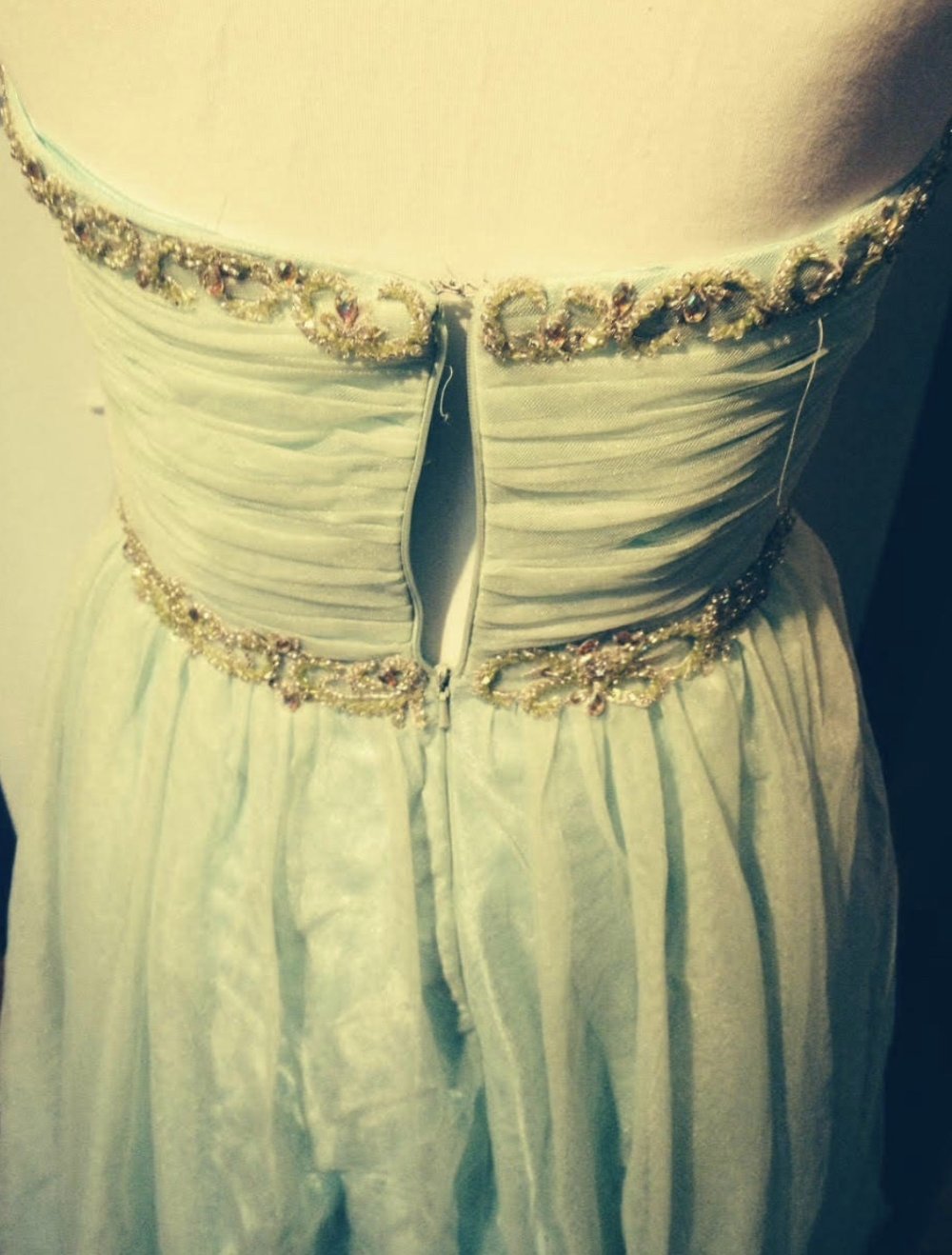 Türkises Mint Abend Ball Abi Prinzessinnen Kleid aus Tüll mit Perlenstickerei
