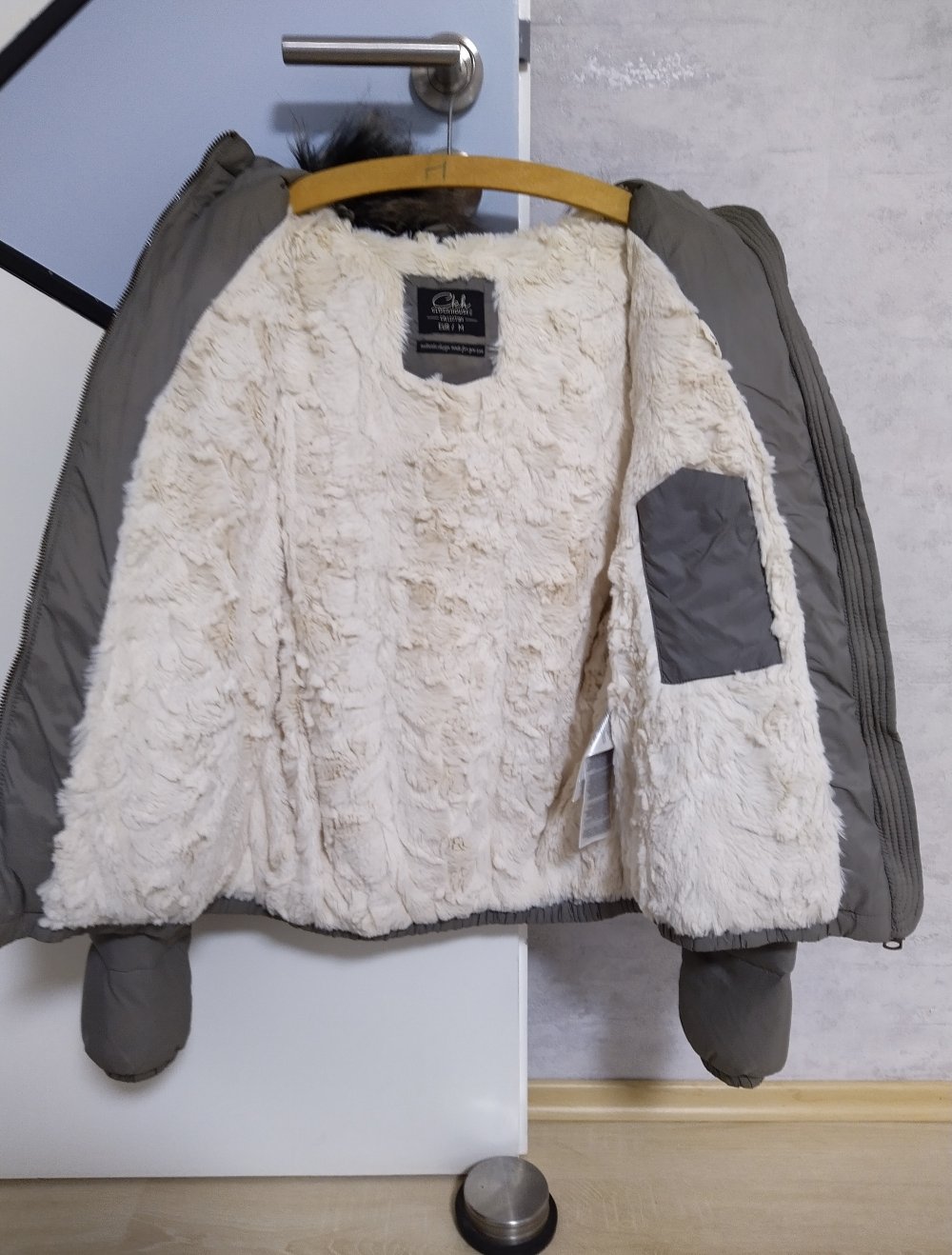 daunenjacke mit teddyfell Größe M blockhaus