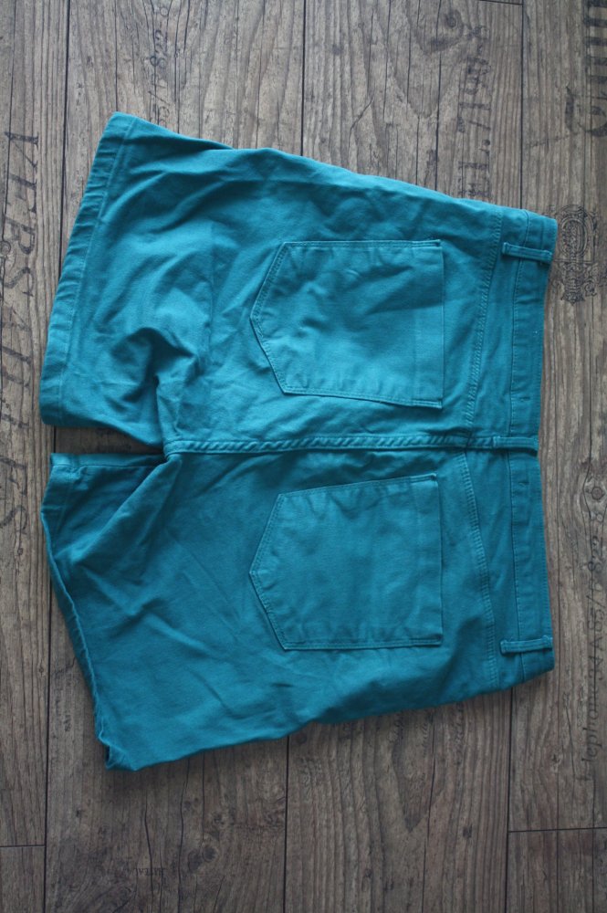 Marfinno Denim türkisgrüne Jeansshorts elastisch Sommershorts kurze Hose Stretch 42 
