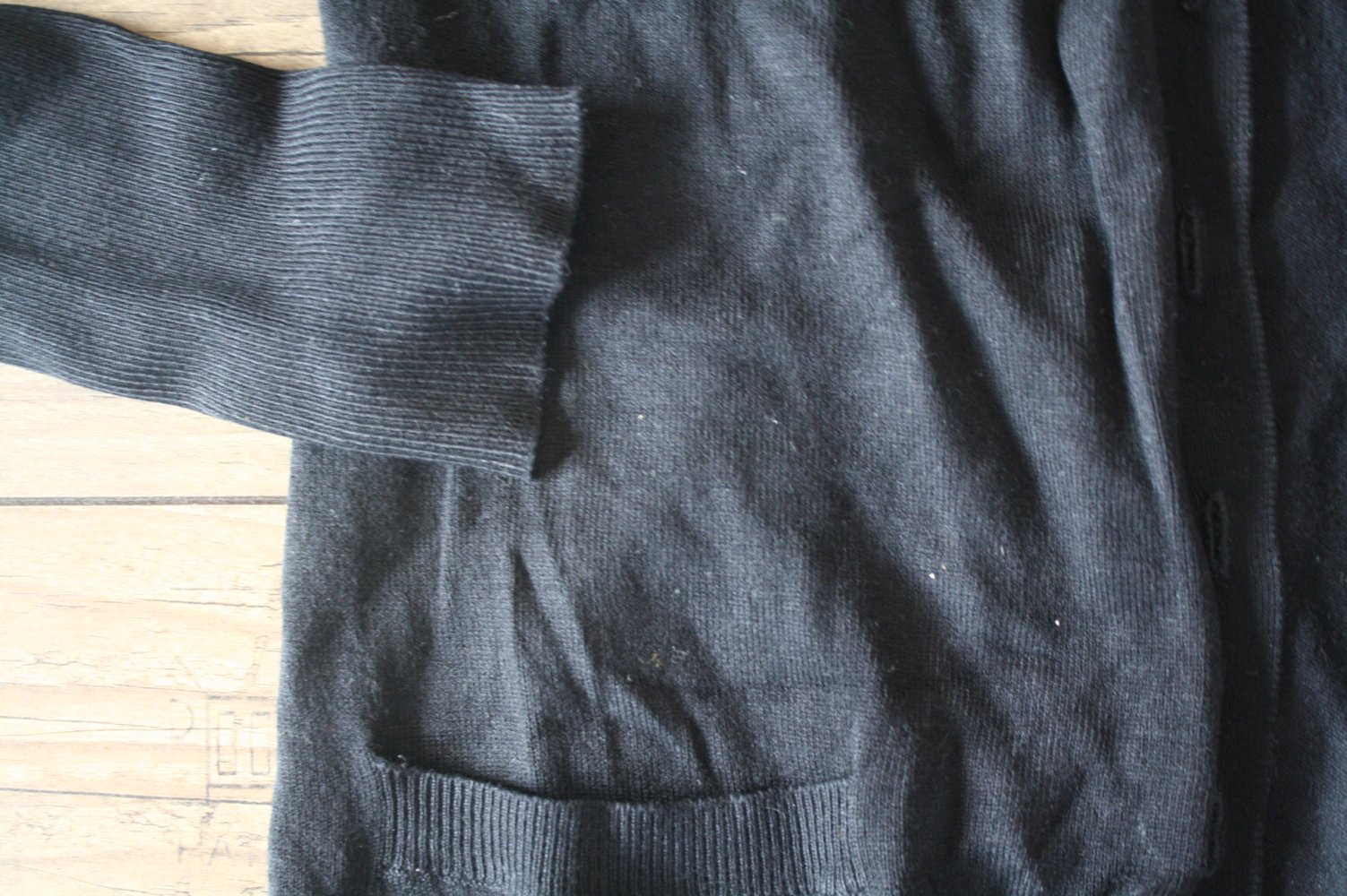 Tezenis Long Strickjacke Cardigan Fein Strick schwarz 34 36  Knöpfe Taschen Feinstrickjacke