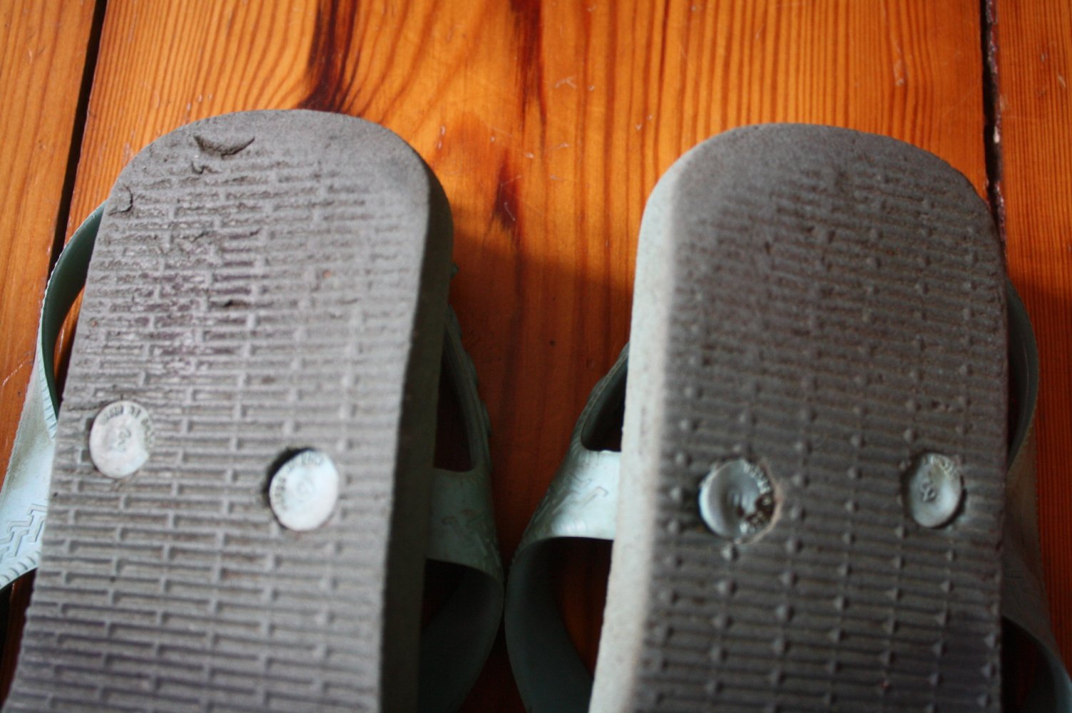 Havaianas Trekking Zehentrenner Zehen Sandalen Clogs Flipflops 37