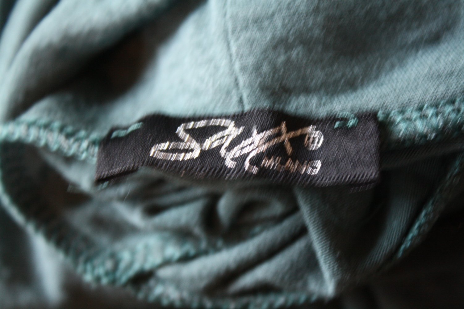 Made in Italy Saxx Sweatrolli Rollkragenpulli Sweatshirt Rollkragen Sweatpullover Stoff Rosen XS 34 