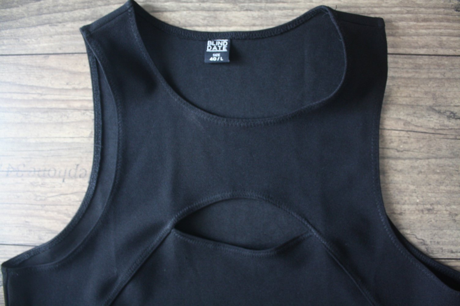 Schwarzes Top Blind Date  40 mit Cut Out  L 40 Stretchtop