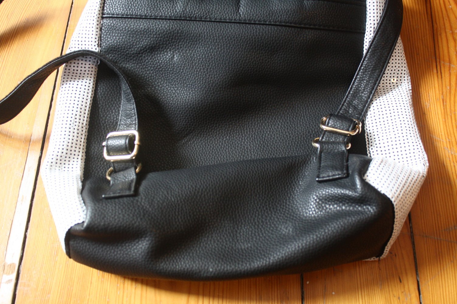 Pailletten Smiley Rucksack Top Zustand wie neu