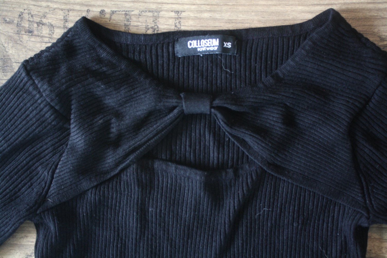 Strickpulli Rippenstrick Langarmshirt Langarmpulli Pulli schwarz gerippt 34 XS Cut Out