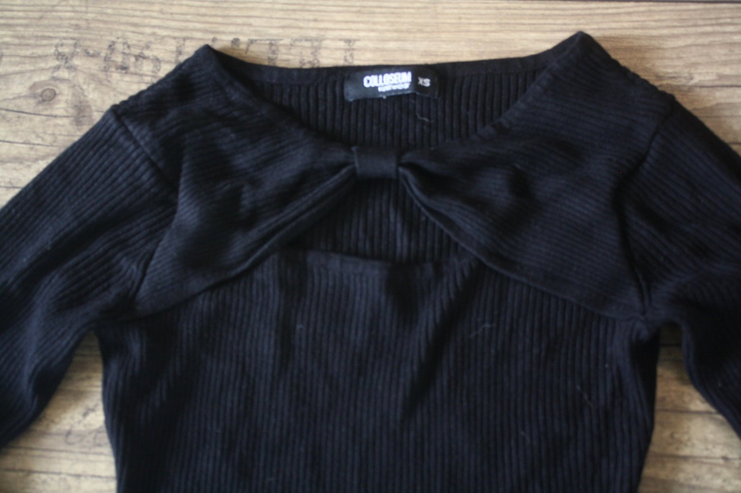 Strickpulli Rippenstrick Langarmshirt Langarmpulli Pulli schwarz gerippt 34 XS Cut Out