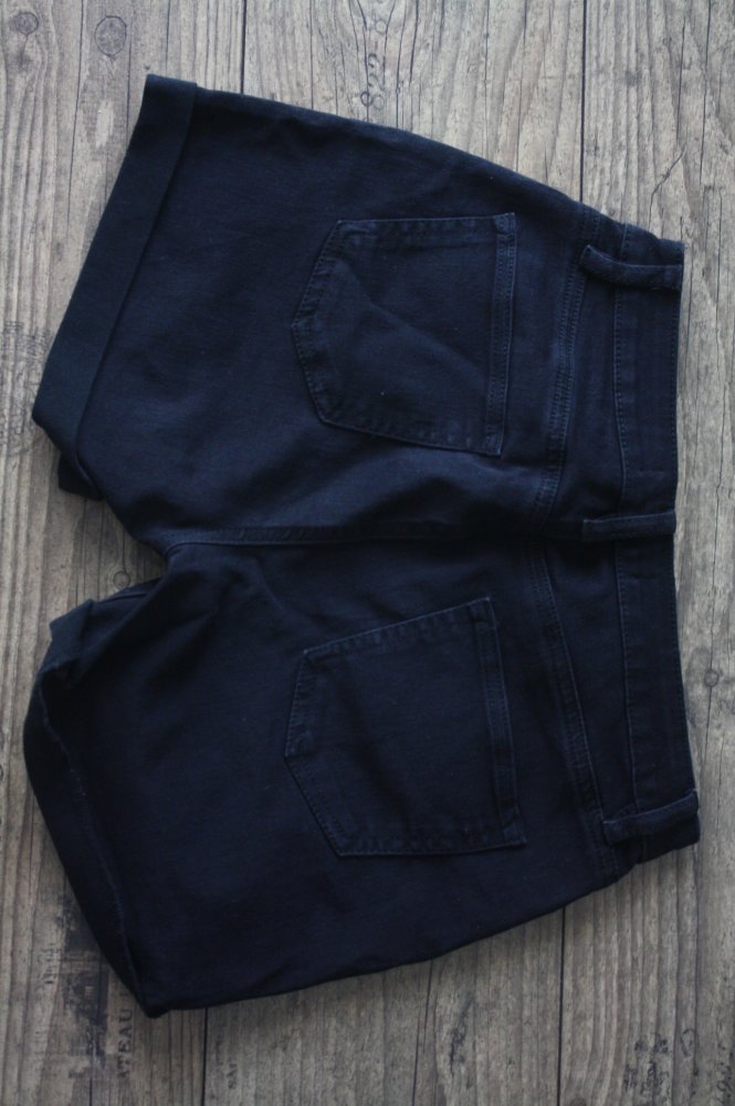 Denim&Co Schwarze Jeansshorts elastisch Sommershorts kurze Hose Jeansshorts Hotpan Stretch tiefschwarz 36 38