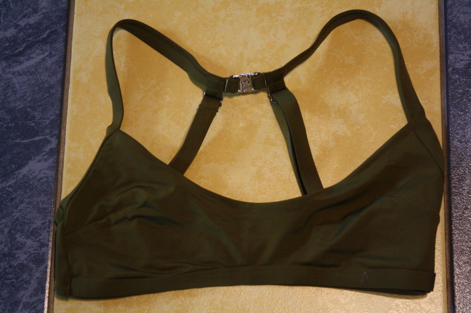 H&M Bikini Teil Oberteil khaki neu 75 C 80 C oder Grösse 40