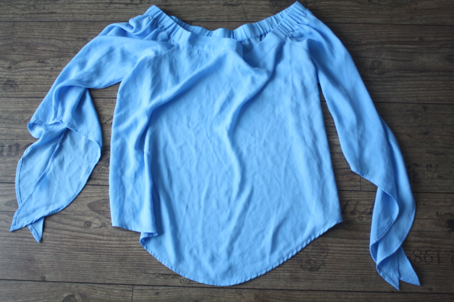 Finn&Grace Blaue Bluse wie ein Windhauch S 38  Zustand 10/10 Zipfelärmel Trompetenärmel Hippiebluse Gypsy 