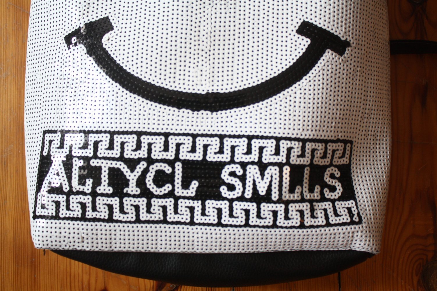 Pailletten Smiley Rucksack Top Zustand wie neu