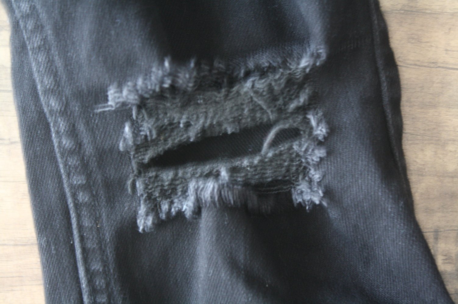 Hollister Highwaist Ripped Jeans Skinny 34 36 Highrise Stretch schwarze Jeans Knopfleiste vorn 