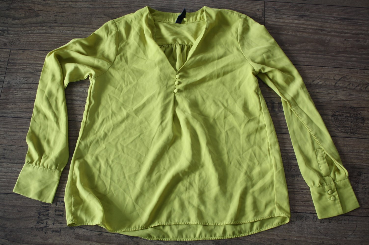 Luftige leichte Senfgrüngelbe neonfarben neon lässige Hippiebluse Hippiebluse Jean pascal S 36