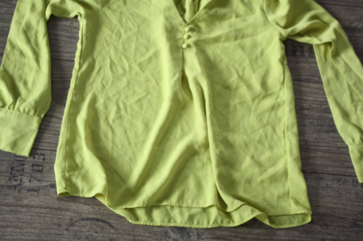 Luftige leichte Senfgrüngelbe neonfarben neon lässige Hippiebluse Hippiebluse Jean pascal S 36