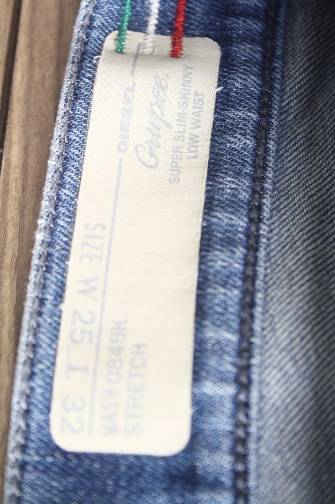 Diesel Grupee Jeans Deutschland Super Slim Skinny Low waist 25/32 Ripped jeans Bluejeans Distressed
