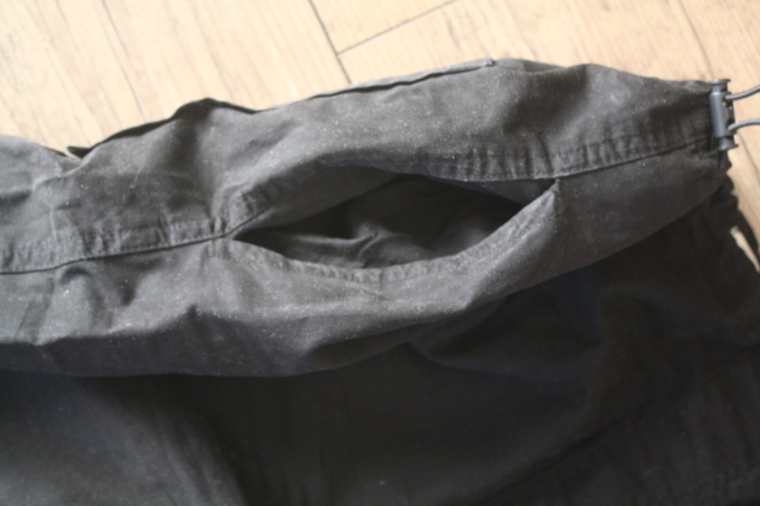 Stradivarius Parachute Pants Fallschirmhose Fliegerhose Cargopant Khaki 34 36 TOP reine Baumwolle