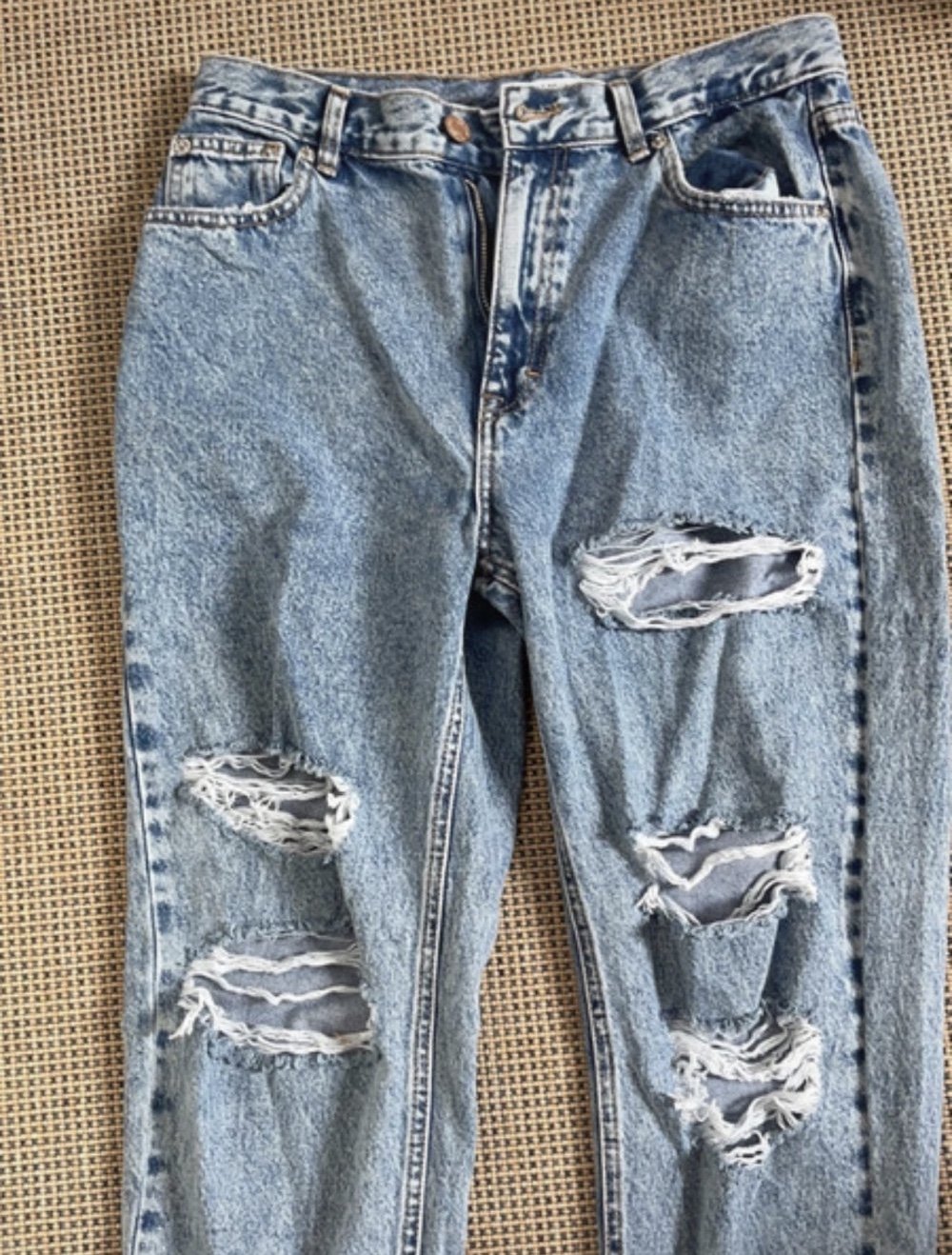 mom Jeans