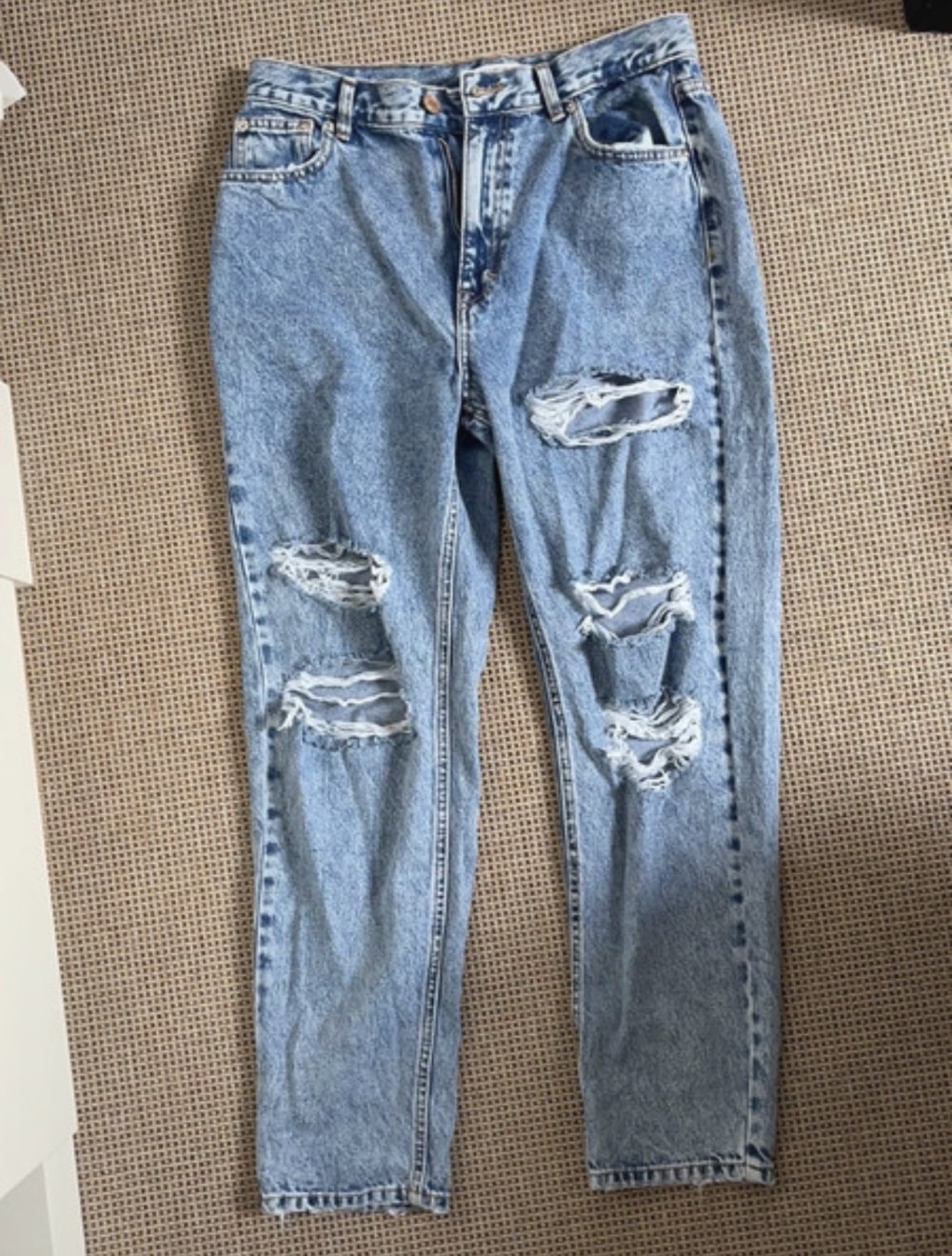 mom Jeans