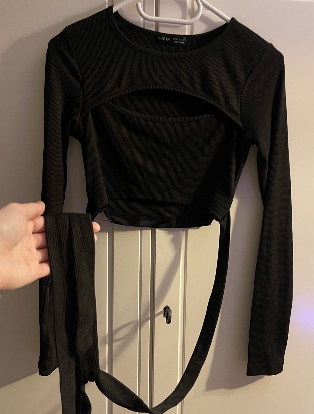4 Tops je 4 Euro