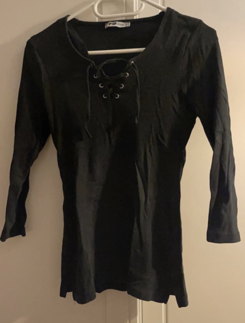 5 Shirts je 4 Euro
