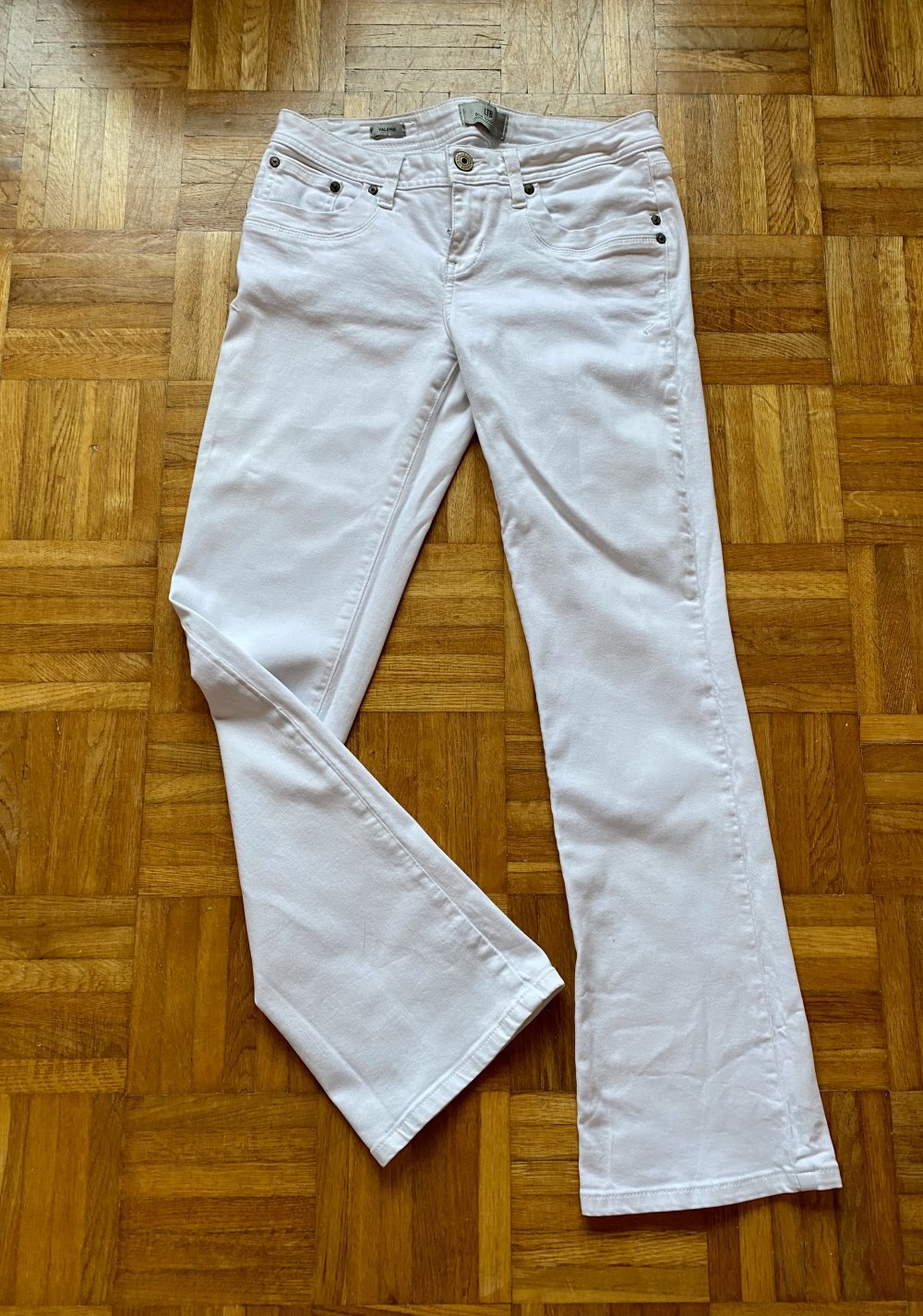 Weiße Damenjeans Bootcut LTB Größe M