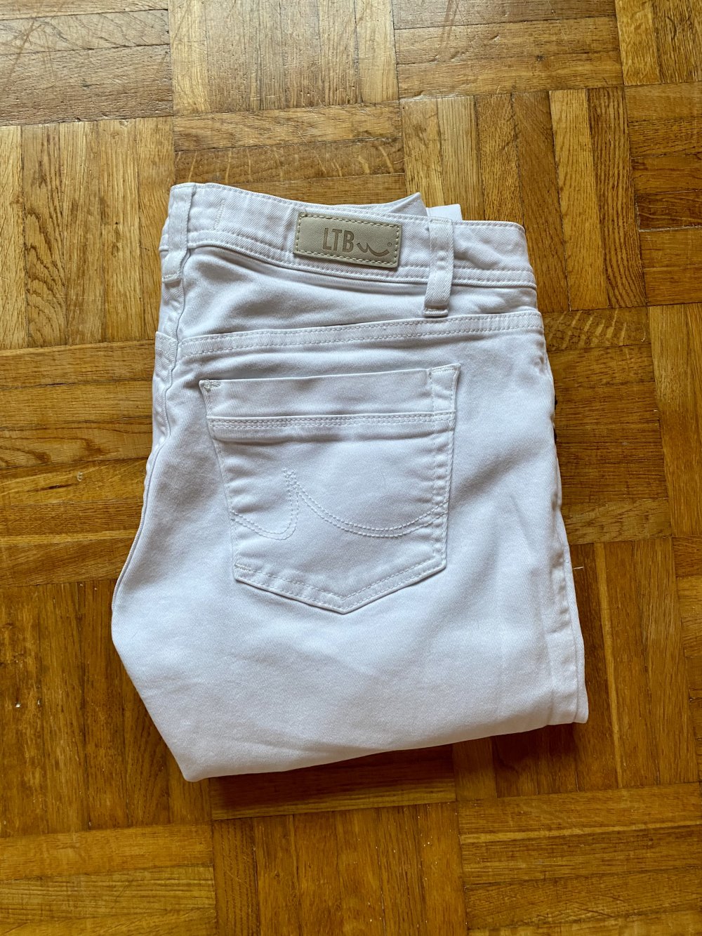 Weiße Damenjeans Bootcut LTB Größe M