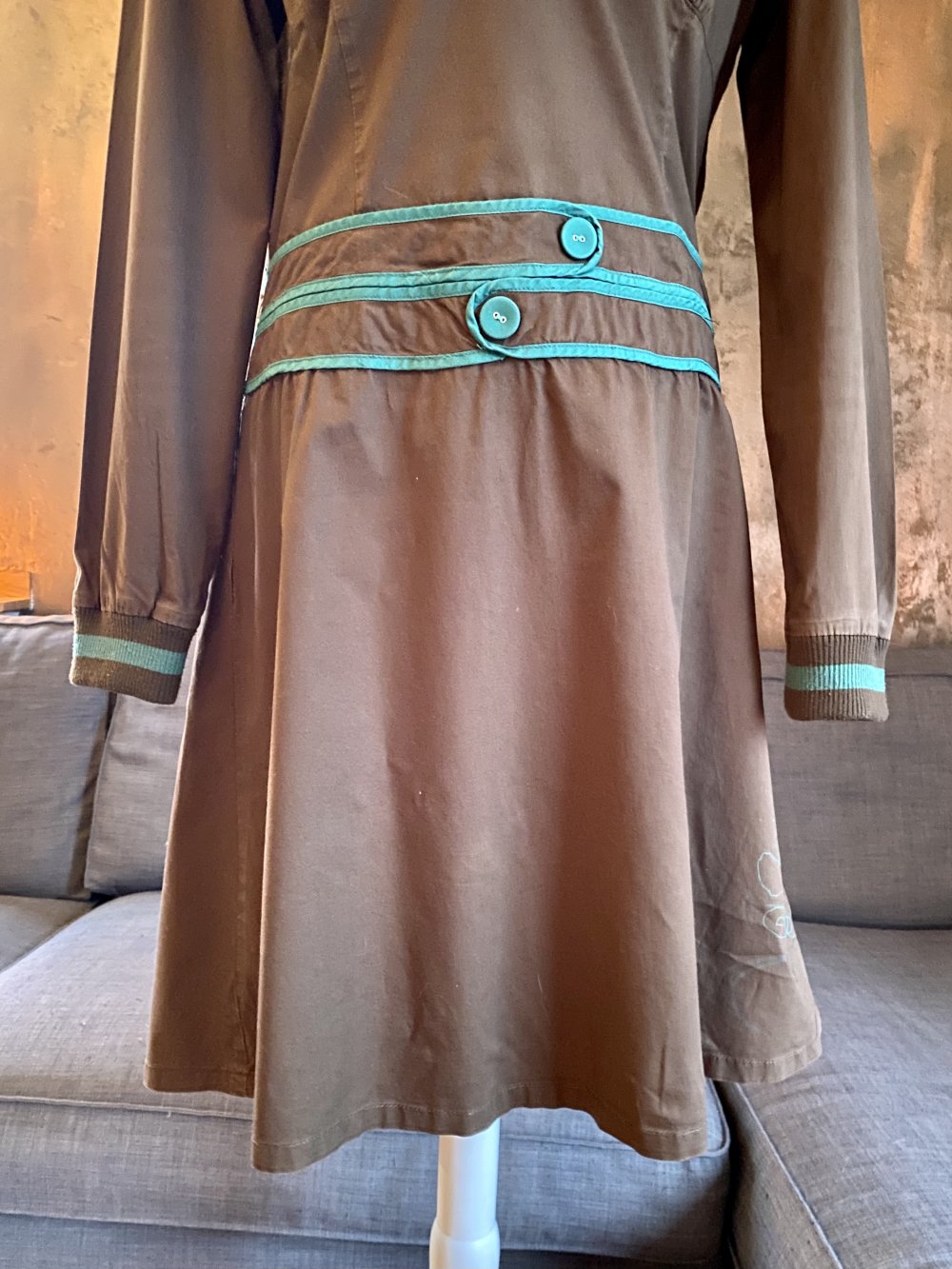 Tolles Skunkfunk Midikleid Größe M/L