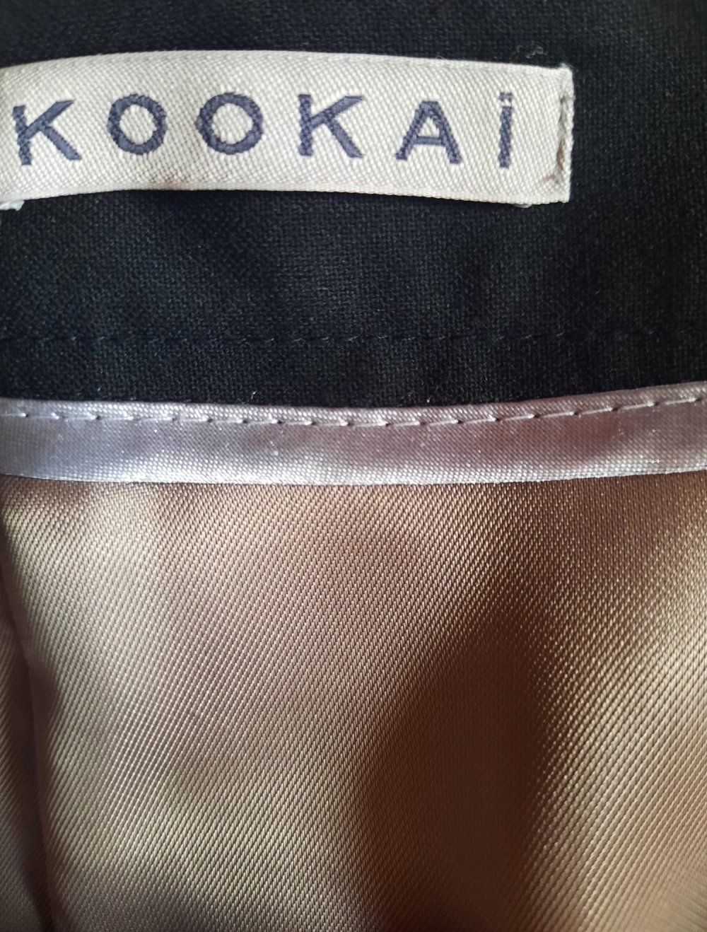 Rock von Kookai