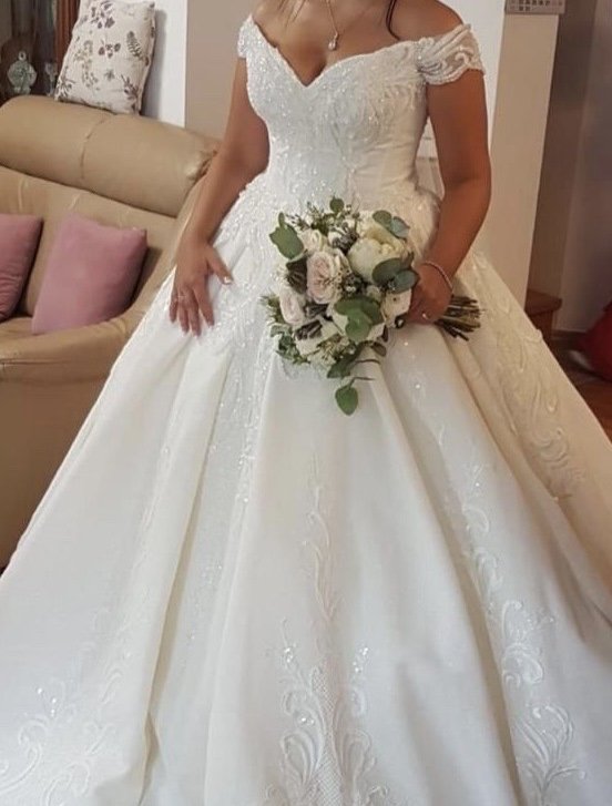 Brautkleid