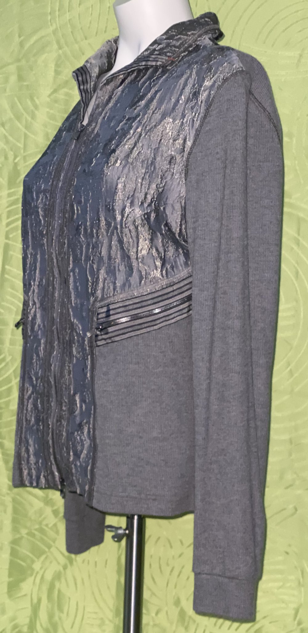 Beate Heymann Damen Strickjacke in der Größe 42  im sehr guten Zustand