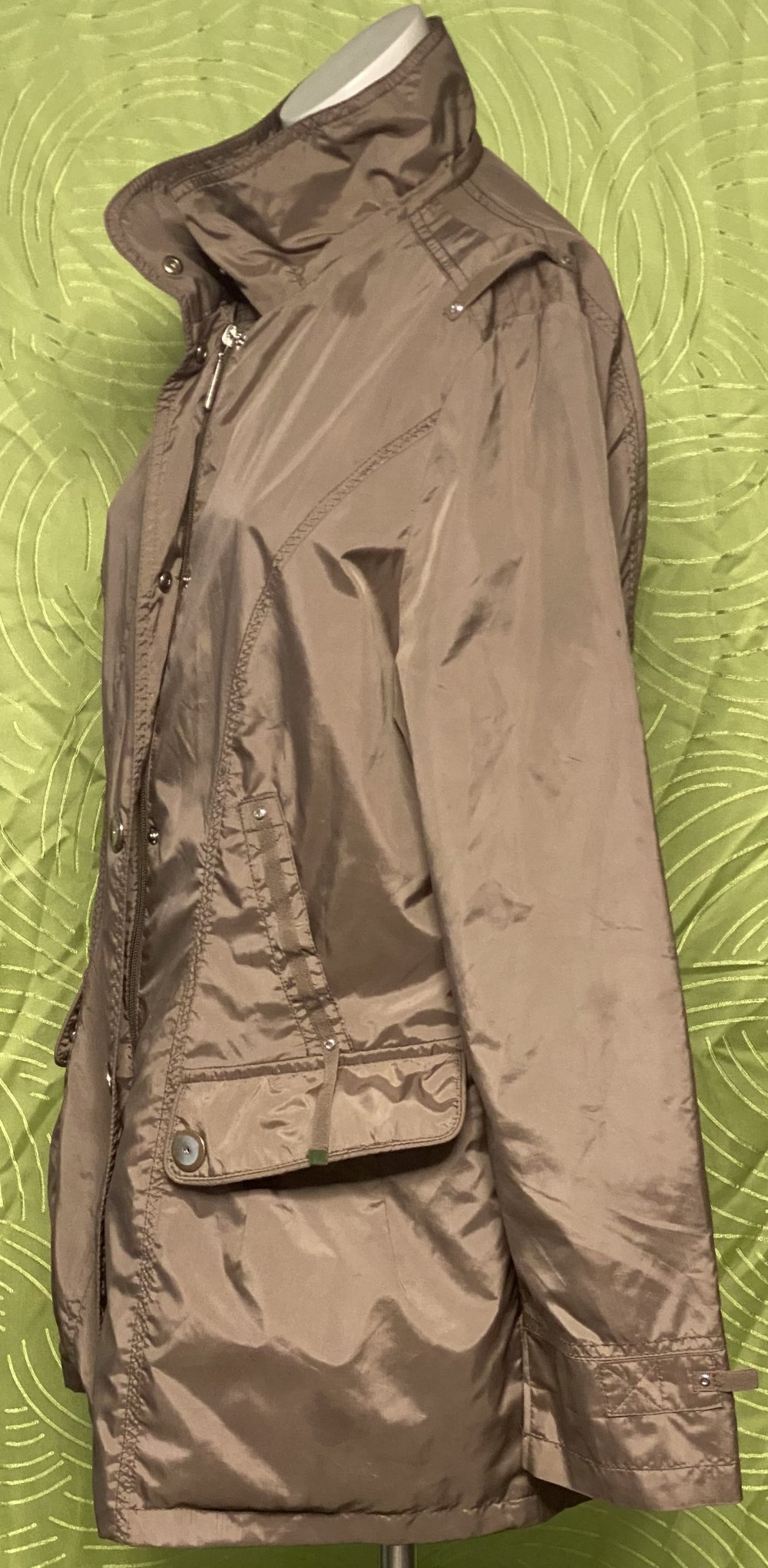 Gerry Weber Wetterfeste Damen Jacke in der Größe 40  im guten Zustand