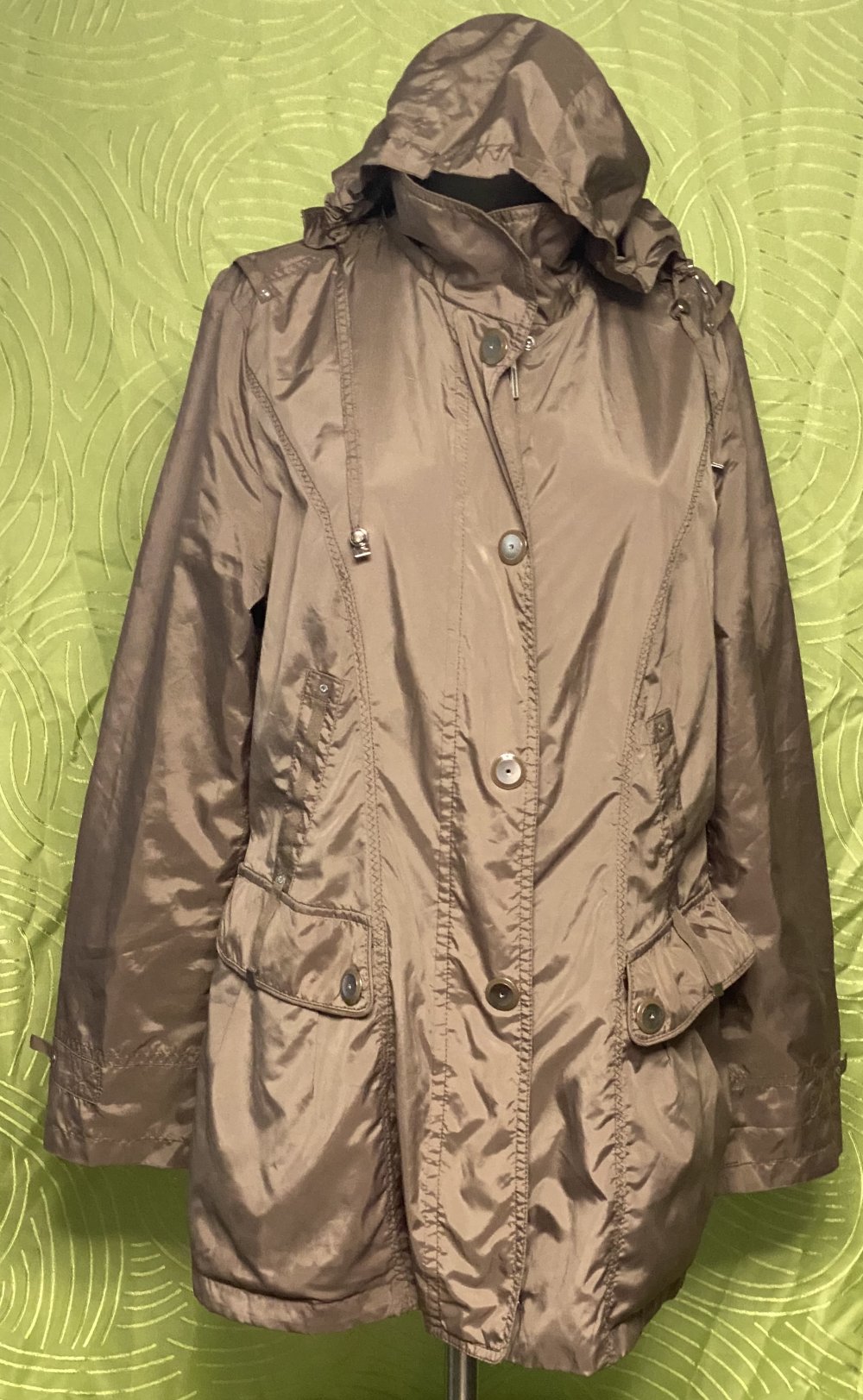 Gerry Weber Wetterfeste Damen Jacke in der Größe 40  im guten Zustand