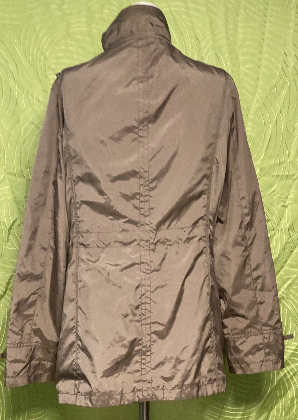 Gerry Weber Wetterfeste Damen Jacke in der Größe 40  im guten Zustand