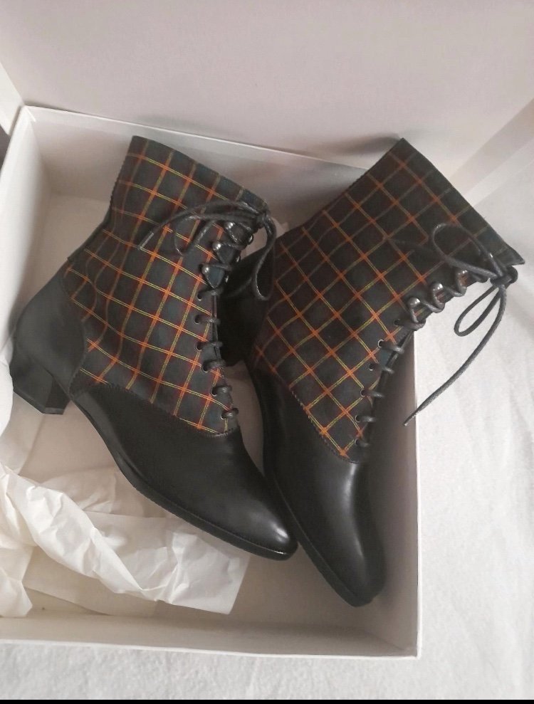 Südtiroler Schuhe Echtleder Halbschuh in Größe 36/37