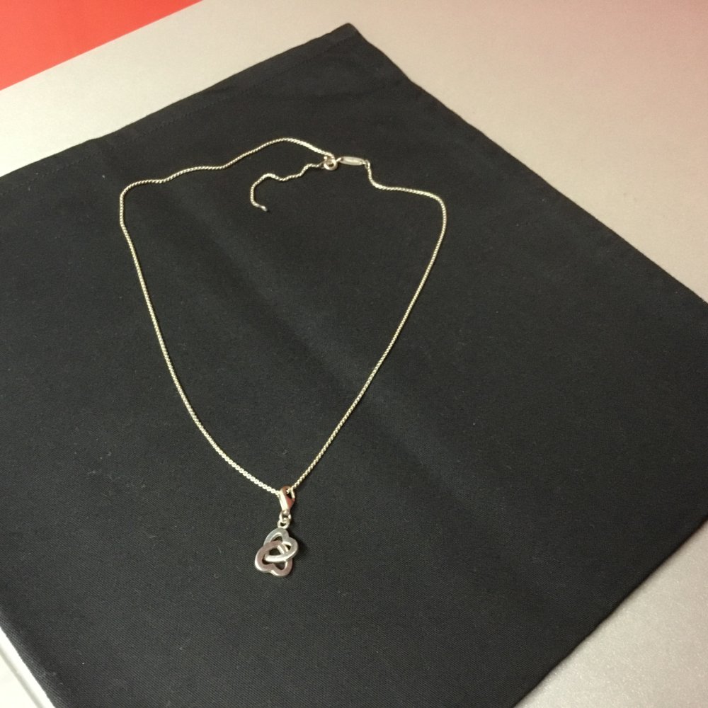 Kette - Halskette - Schmuck - Markenschmuck - Design 