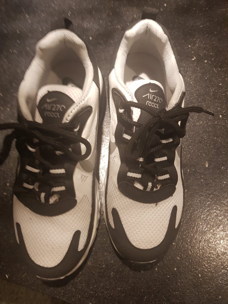 Sportschuhe 