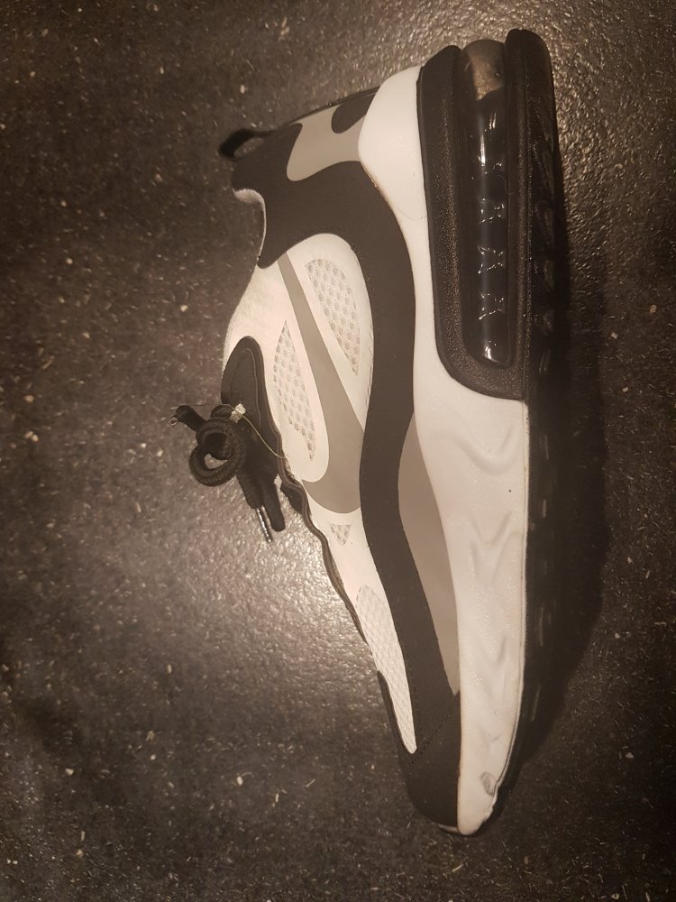 Sportschuhe 