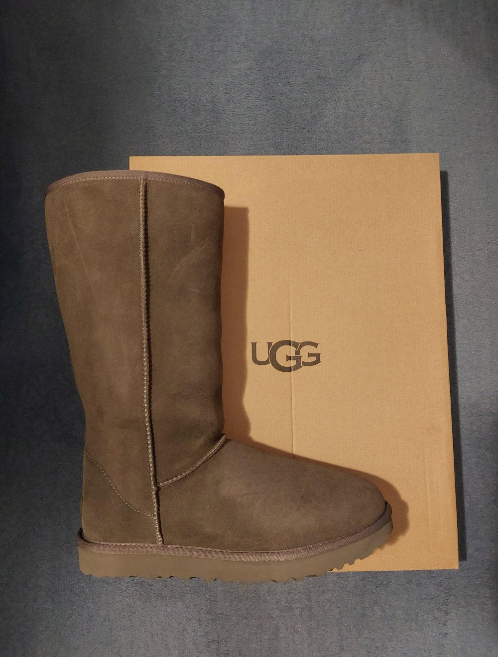 Original UGG Boots Cassic Tall II, Gr. 42, grau