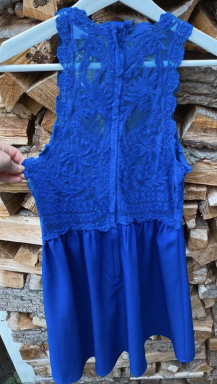 Spitzenkleid