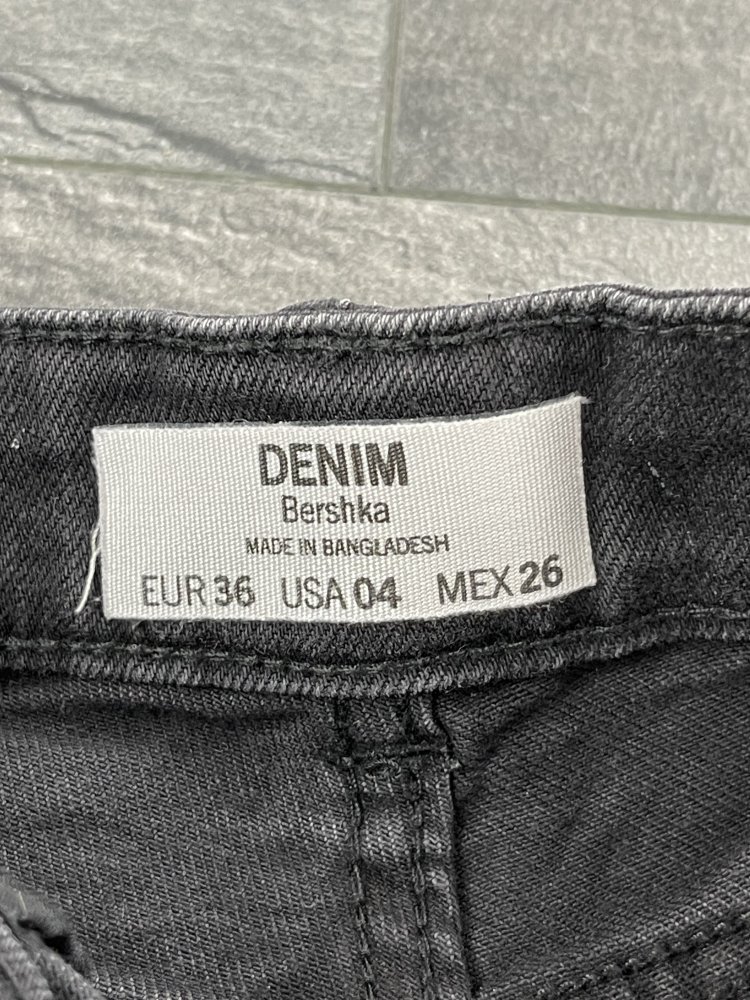 Bershka Shorts - Größe 36