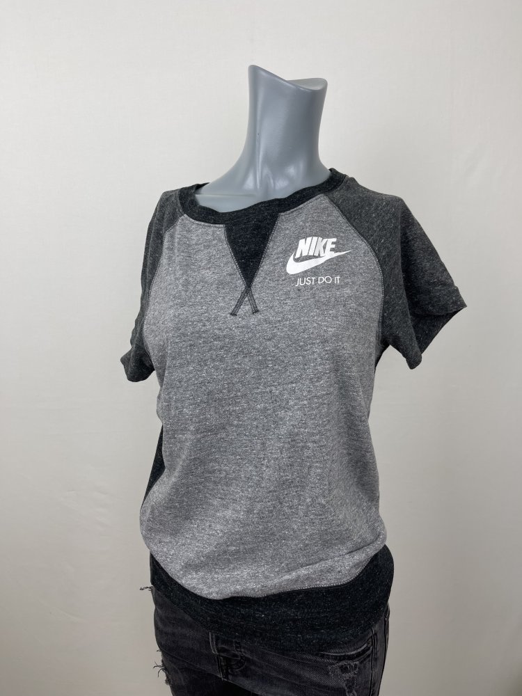 Nike T-Shirt - Größe S