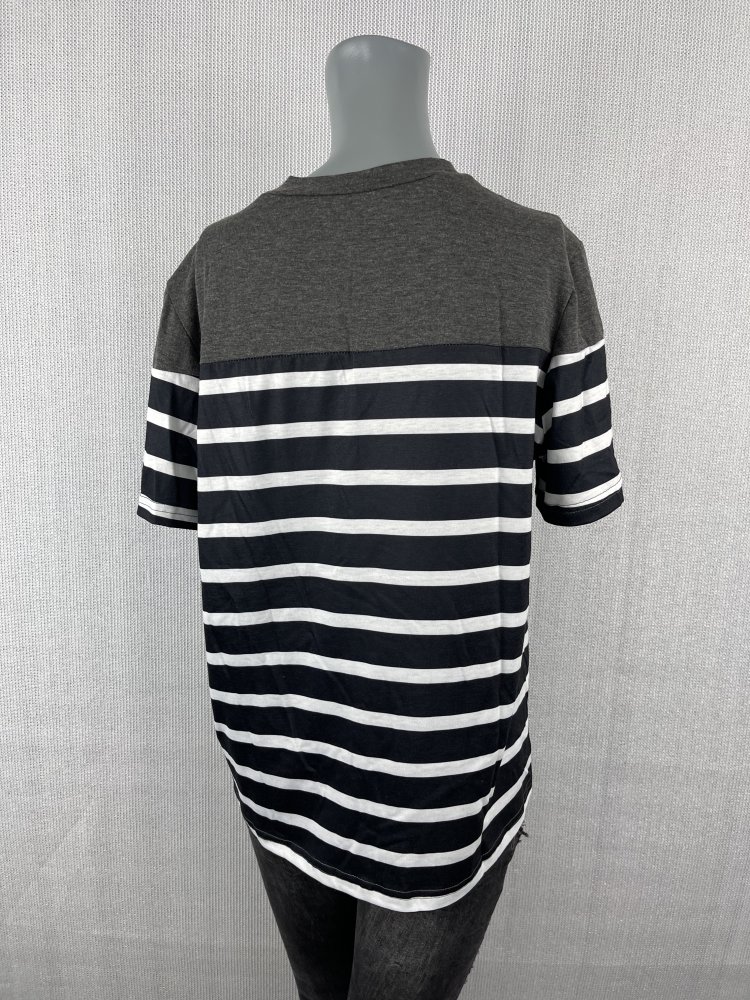 Shein T-Shirt - Größe L