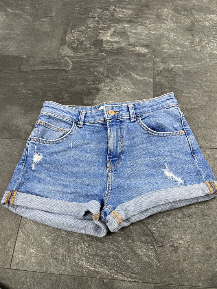 Bershka Shorts - Größe 36