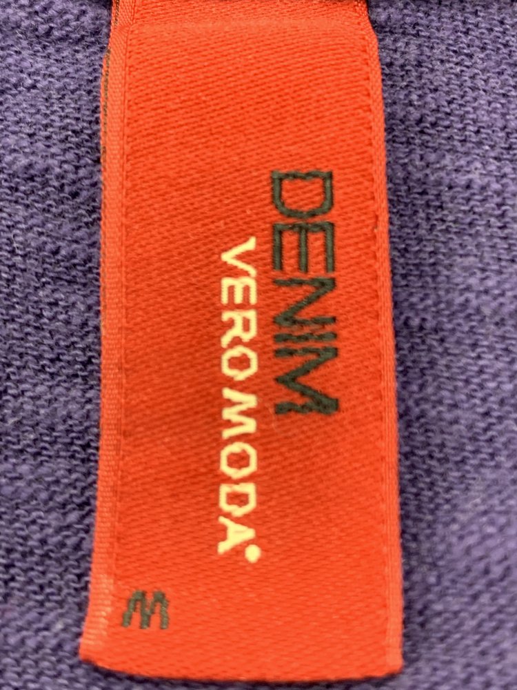 Vero Moda T-Shirt - Größe M