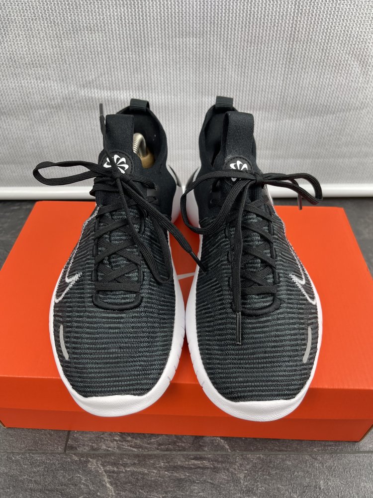 Nike Laufschuhe WMNS FREE RUN FLYKNIT NEXT NATURE - Größe 39