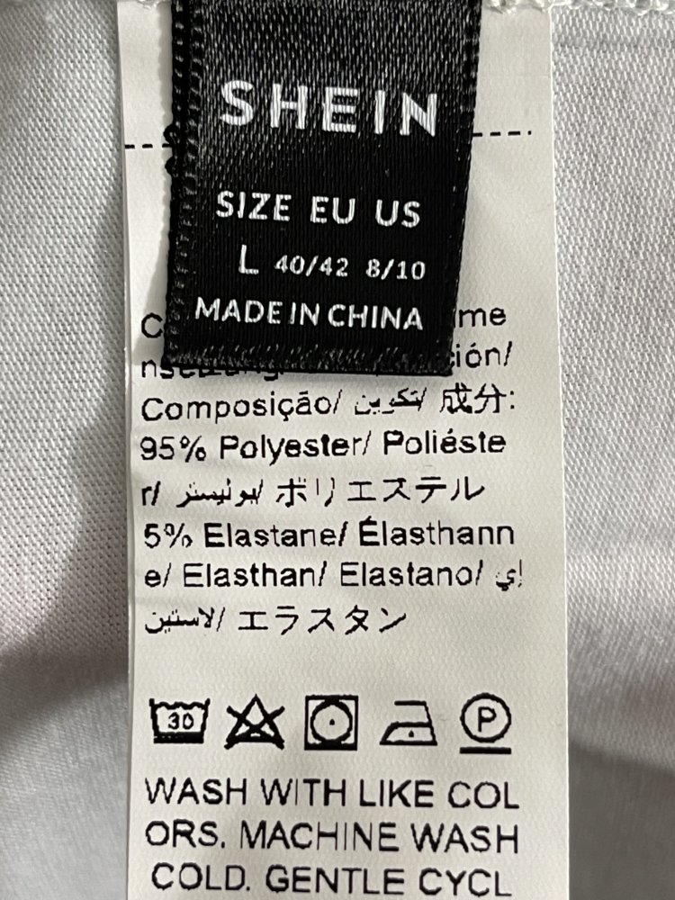 Shein T-Shirt - Größe L