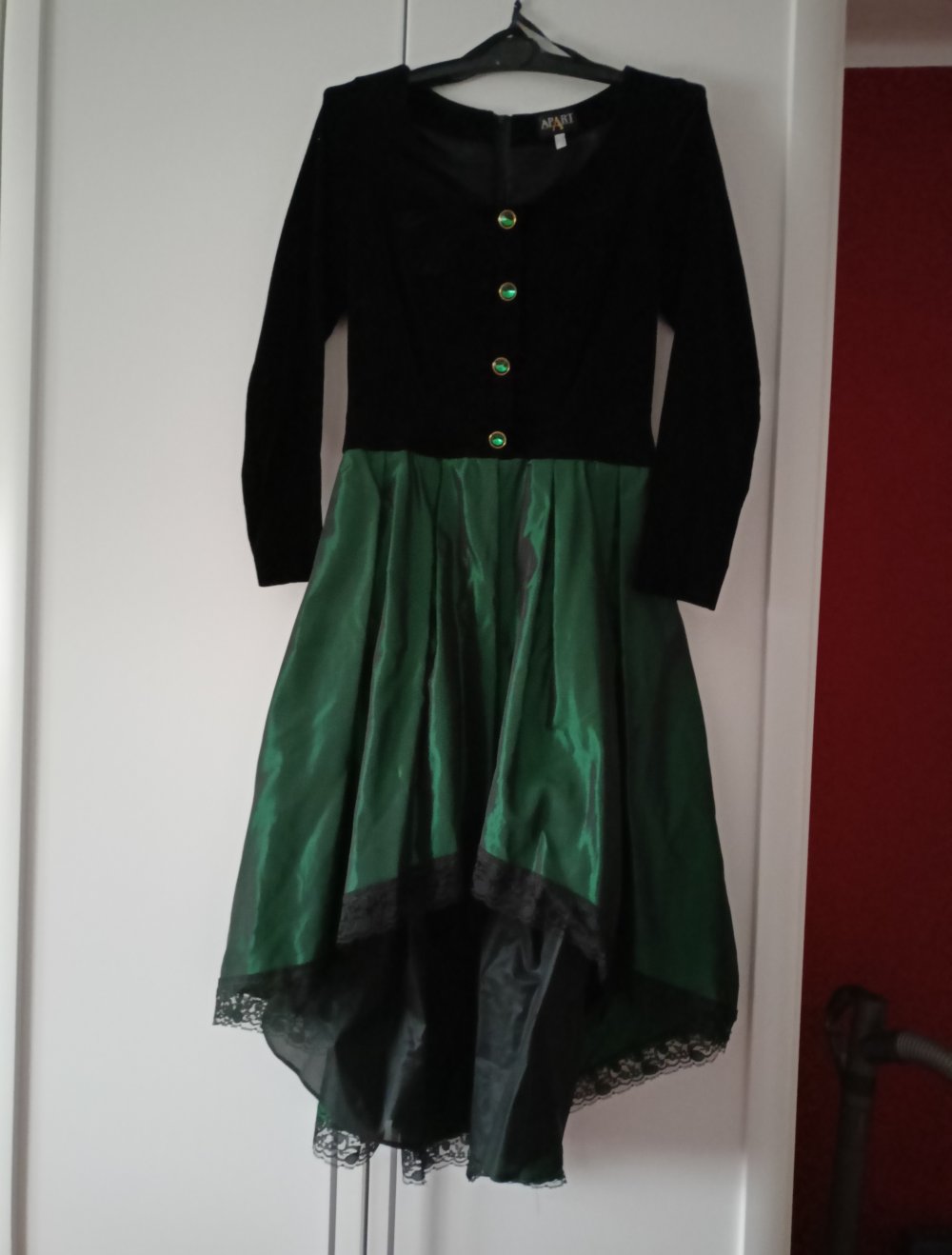 Festliches Kleid von Apart Gr.40