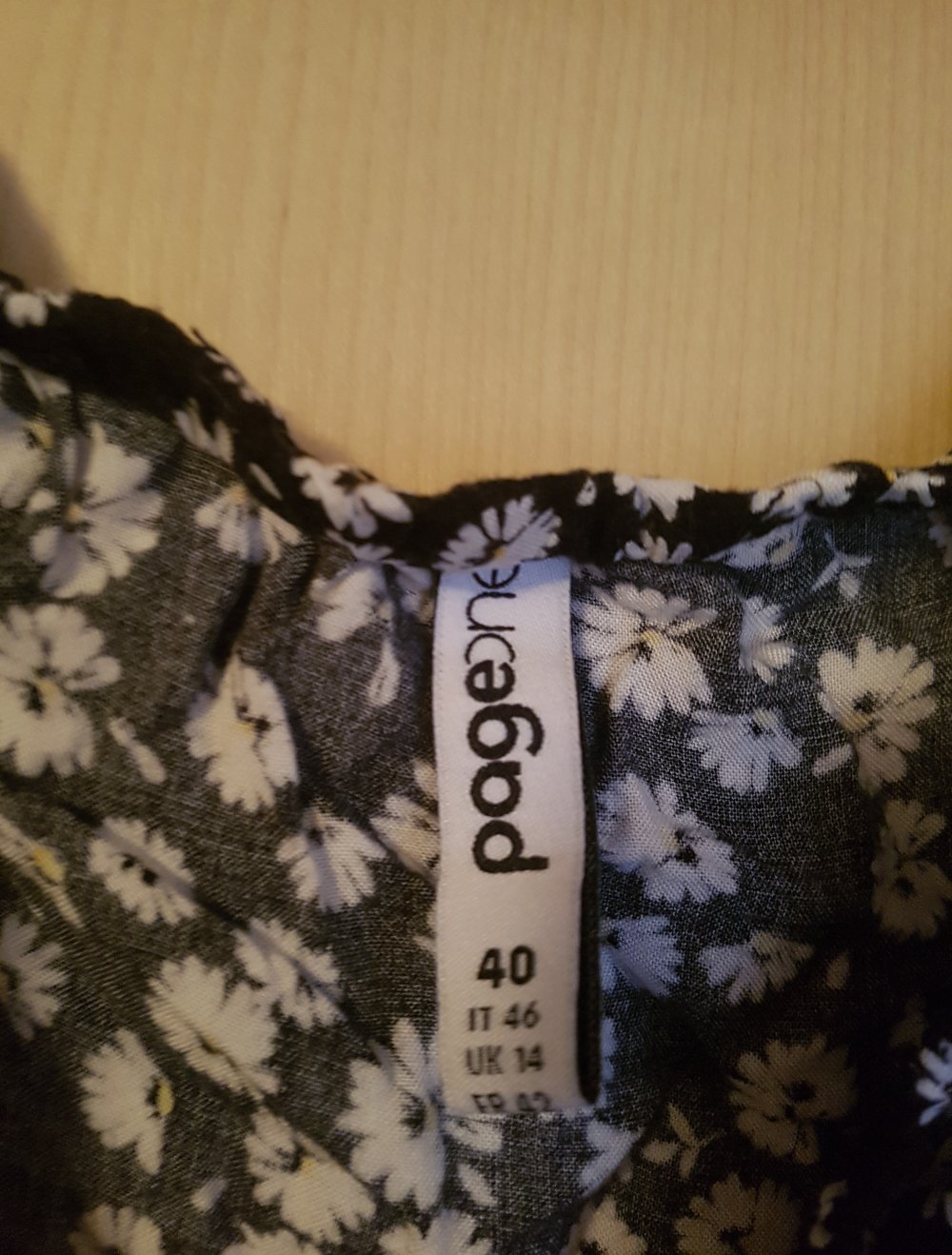 Blusenshirt mit toller Blumeoptik Gr. 40